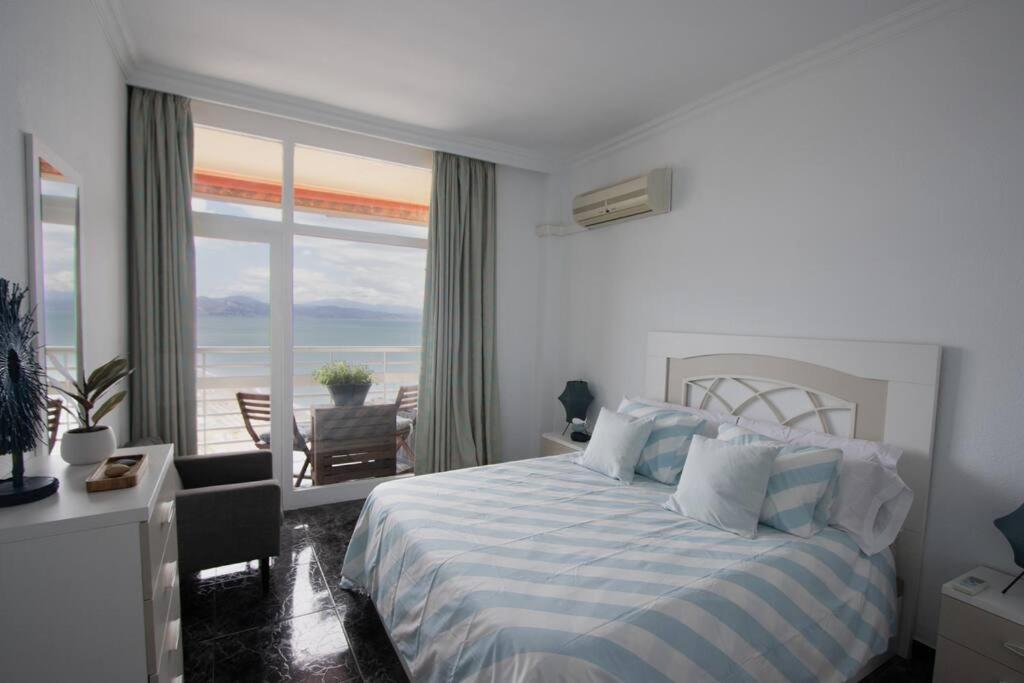 Love Rent4 Malaga La Torre De La Roca Τορρεμολίνος Εξωτερικό φωτογραφία