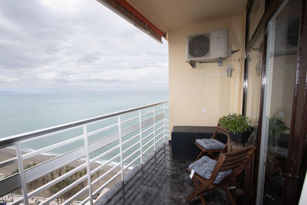 Love Rent4 Malaga La Torre De La Roca Τορρεμολίνος Εξωτερικό φωτογραφία