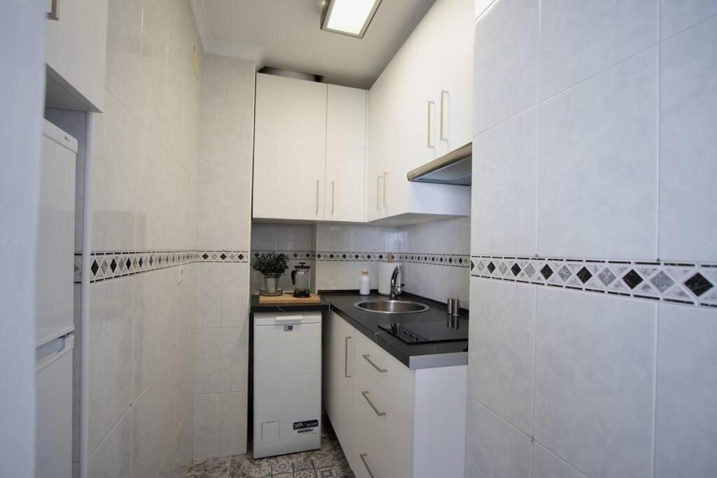 Love Rent4 Malaga La Torre De La Roca Τορρεμολίνος Εξωτερικό φωτογραφία